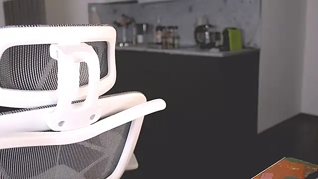 Snapshot of mayaik chatting on October 2025 04:50:01 PM mayaik online show from October 2025 04:50:01 PM