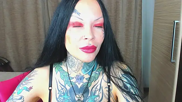 Megan Black Moon online show from October 2025 10:46:02 AM