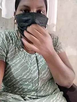 Snapshot of kavinila20 chatting on December 2024 04:28:02 AM kavinila20 online show from December 2024 04:28:02 AM