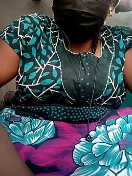 Snapshot of kavinila20 chatting on January 2025 05:40:02 AM kavinila20 online show from January 2025 05:40:02 AM