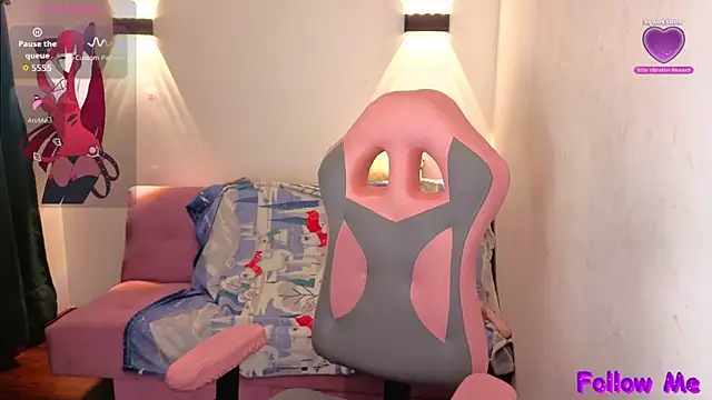 Snapshot of vittorialombardi__ chatting on December 2025 07:50:01 AM vittorialombardi online show from December 2025 07:50:01 AM