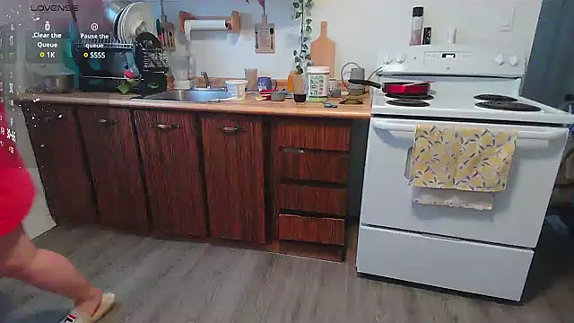 Snapshot of Kittyymaze1 chatting on January 2025 01:53:02 PM Kittyymaze1 online show from January 2025 01:53:02 PM