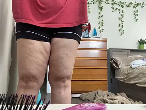 Snapshot of Kittyymaze1 chatting on February 2025 07:41:02 PM Kittyymaze1 online show from February 2025 07:41:02 PM