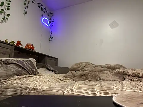 Snapshot of Kittyymaze1 chatting on September 2025 12:09:01 PM Kittyymaze1 online show from September 2025 12:09:01 PM