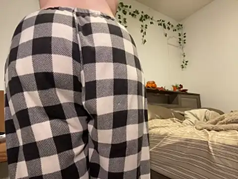 Snapshot of Kittyymaze1 chatting on October 2025 12:30:02 PM Kittyymaze1 online show from October 2025 12:30:02 PM