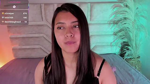 Rebeca Williams  online show from November 2025 11:43:01 AM