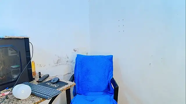 Oh Tique online show from April 2026 06:34:01 PM