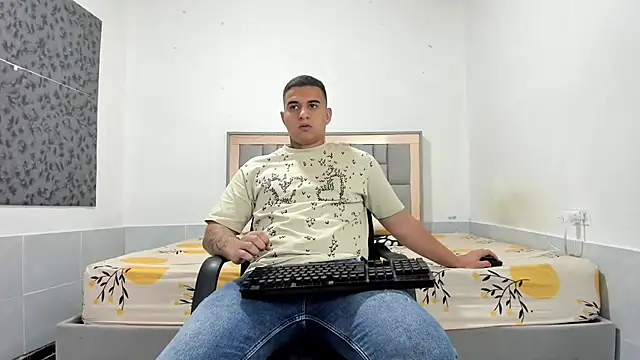 simookeler online show from January 2026 12:15:02 AM