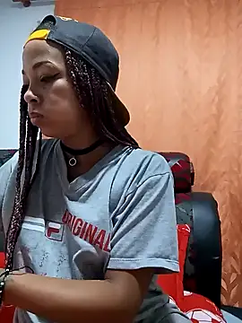 Scarlett lx online show from December 2024 10:37:01 PM