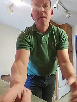 Bigtater1999 online show from June 2026 09:20:02 PM