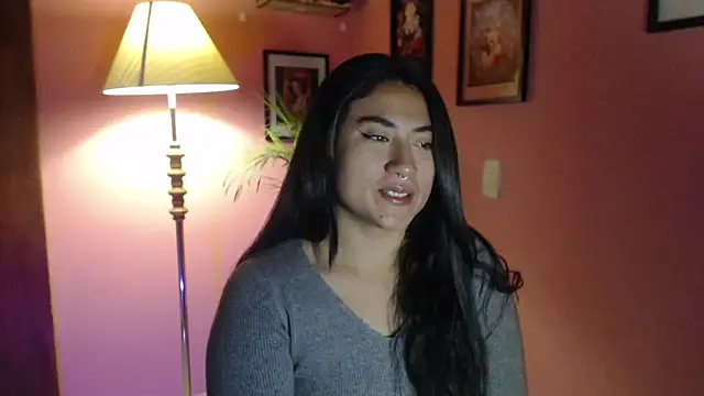 bunnyemilyrose36 online show from March 2026 08:26:01 AM