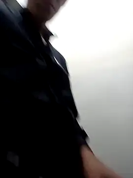 Snapshot of fercxxxho25 chatting on October 2025 02:59:02 PM fercxxxho25 online show from October 2025 02:59:02 PM