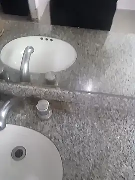 Snapshot of fercxxxho25 chatting on October 2025 09:37:01 PM fercxxxho25 online show from October 2025 09:37:01 PM