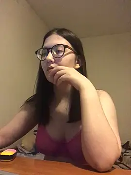 Prudie Gabriella online show from February 2025 07:19:02 PM