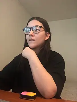 Prudie Gabriella online show from February 2025 11:19:02 AM