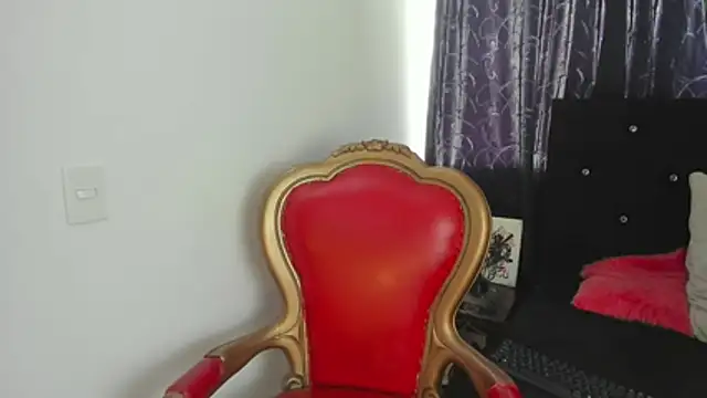 Snapshot of AmeliaThompsonTaboo chatting on November 2025 01:00:02 PM AmeliaThompsonTaboo online show from November 2025 01:00:02 PM