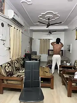 Snapshot of John_desihunk chatting on December 2024 10:47:02 AM John desihunk online show from December 2024 10:47:02 AM