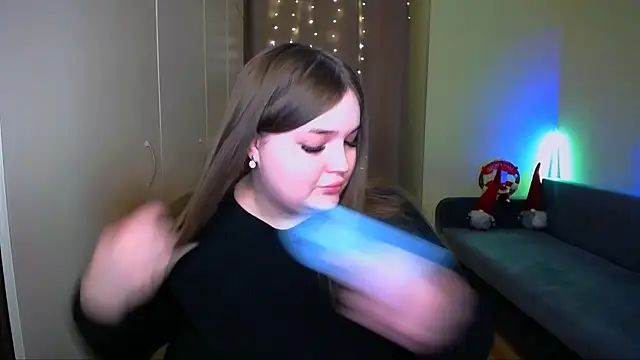 Snapshot of Emaaa_ua chatting on December 2025 06:15:01 PM Emaaa ua online show from December 2025 06:15:01 PM