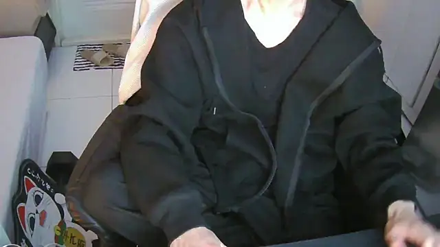 Ray175oo online show from March 2026 05:29:01 PM