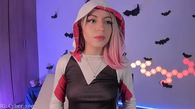 Snapshot of cyberzoe chatting on November 2025 12:49:02 PM cyberzoe online show from November 2025 12:49:02 PM