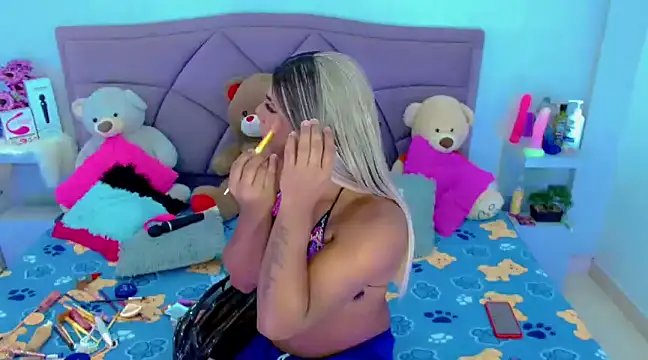 Snapshot of party_duo_trans chatting on February 2025 03:42:01 AM party duo trans online show from February 2025 03:42:01 AM