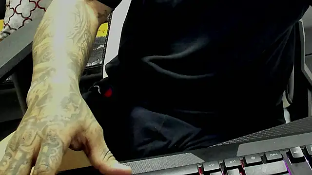 Snapshot of stebankechima chatting on September 2025 10:48:02 PM stebankechima online show from September 2025 10:48:02 PM