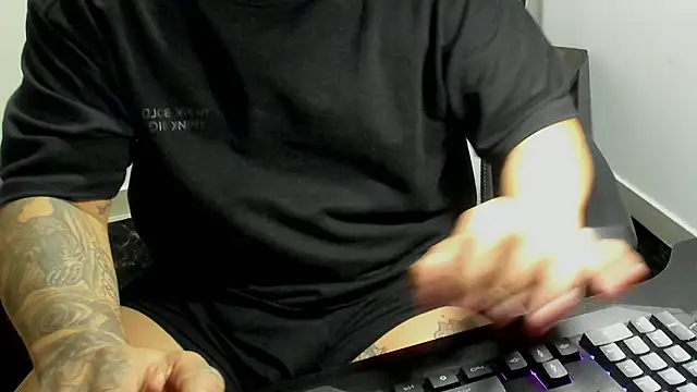 Snapshot of stebankechima chatting on October 2025 11:26:02 PM stebankechima online show from October 2025 11:26:02 PM