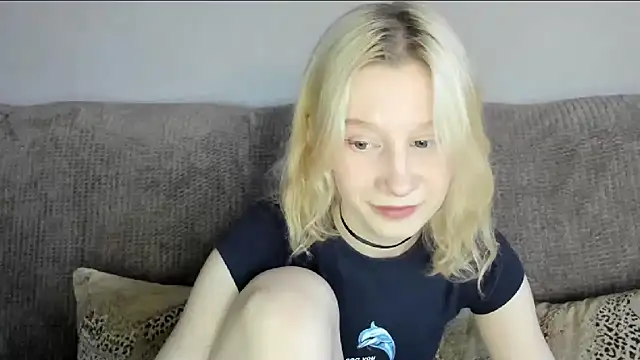 EnigmaSee online show from November 2025 01:48:02 AM