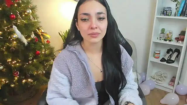 Snapshot of _BellaEvans_ chatting on November 2025 12:41:02 PM BellaEvans online show from November 2025 12:41:02 PM