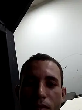 Snapshot of jhonmenas14 chatting on December 2025 10:43:01 AM jhonmenas14 online show from December 2025 10:43:01 AM