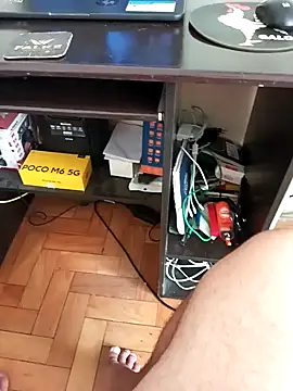 Snapshot of lobomisterioso13 chatting on December 2024 03:22:01 PM lobomisterioso13 online show from December 2024 03:22:01 PM