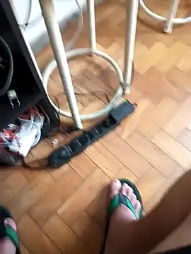 Snapshot of lobomisterioso13 chatting on February 2025 04:47:01 PM lobomisterioso13 online show from February 2025 04:47:01 PM