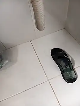 lobomisterioso13 online show from February 2026 10:22:02 AM