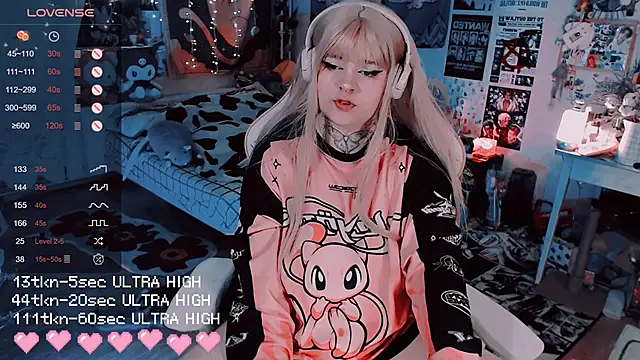 Snapshot of noori__hope chatting on December 2025 08:29:01 PM noori hope online show from December 2025 08:29:01 PM