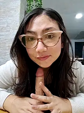 Mia Ruiz online show from March 2025 03:25:01 AM