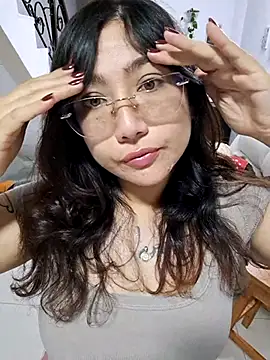 Mia Ruiz online show from September 2025 02:35:01 AM