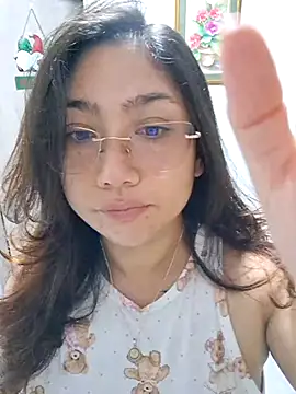 Mia Ruiz online show from November 2025 03:12:02 AM