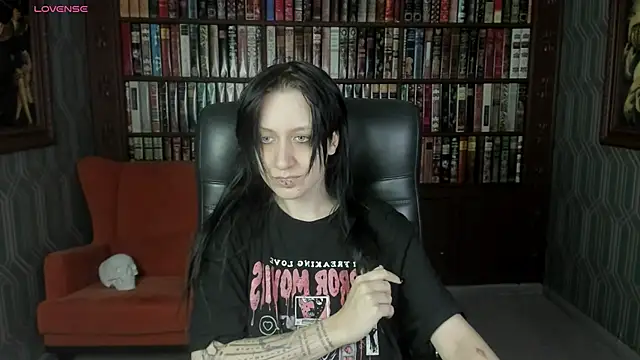 Snapshot of Medusa__Gorgona chatting on October 2025 01:43:02 PM Medusa Gorgona online show from October 2025 01:43:02 PM