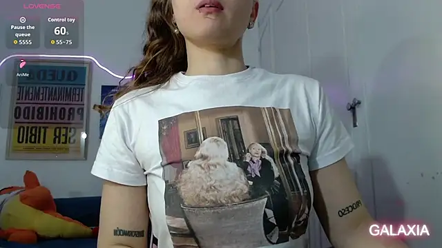 Snapshot of galaxiaa23 chatting on November 2025 10:21:02 PM galaxiaa23 online show from November 2025 10:21:02 PM