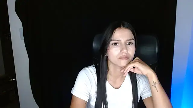 Snapshot of cloe_fox chatting on October 2025 12:39:02 AM cloe fox online show from October 2025 12:39:02 AM