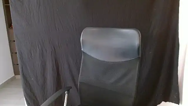 Snapshot of cloe_fox chatting on October 2025 09:02:01 PM cloe fox online show from October 2025 09:02:01 PM