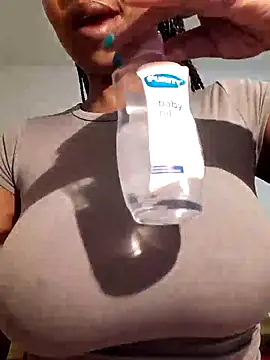 realsquirter online show from September 2025 08:07:01 AM