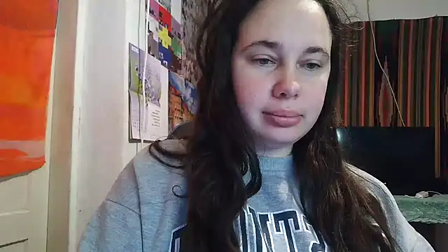 Cora Maro online show from October 2025 01:43:02 PM