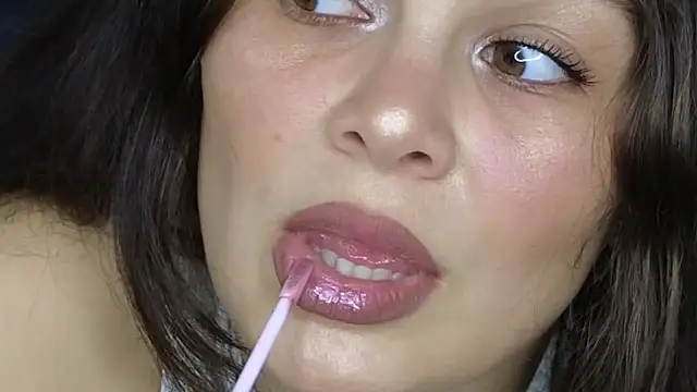 MadameDeFeu online show from November 2025 01:33:02 PM