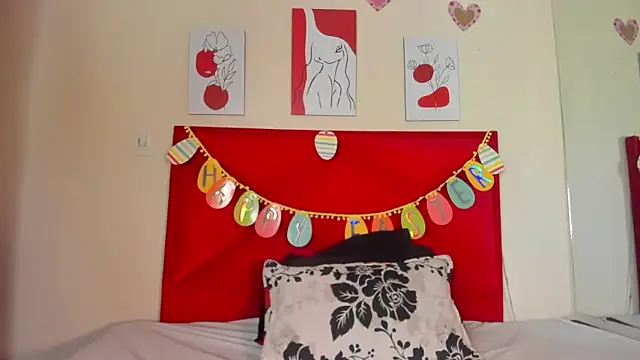 DakotaHoland online show from April 2026 08:17:02 PM