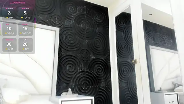 AbigailWilliams  online show from November 2025 11:10:02 AM