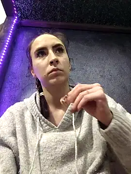 pleasure of life online show from November 2025 05:17:02 PM