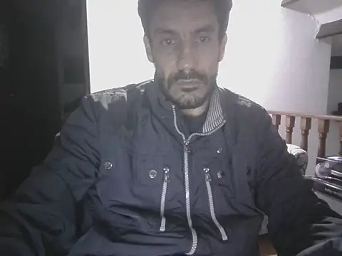 elkike1980 online show from May 2026 03:14:02 AM
