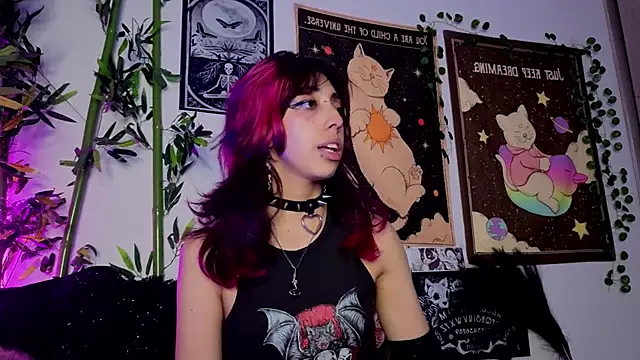 Snapshot of Nyx_nayla chatting on April 2026 01:42:02 AM Nyx nayla online show from April 2026 01:42:02 AM