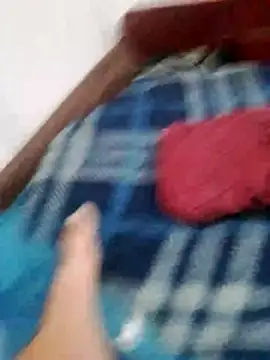 Leovmli online show from October 2025 10:43:02 PM